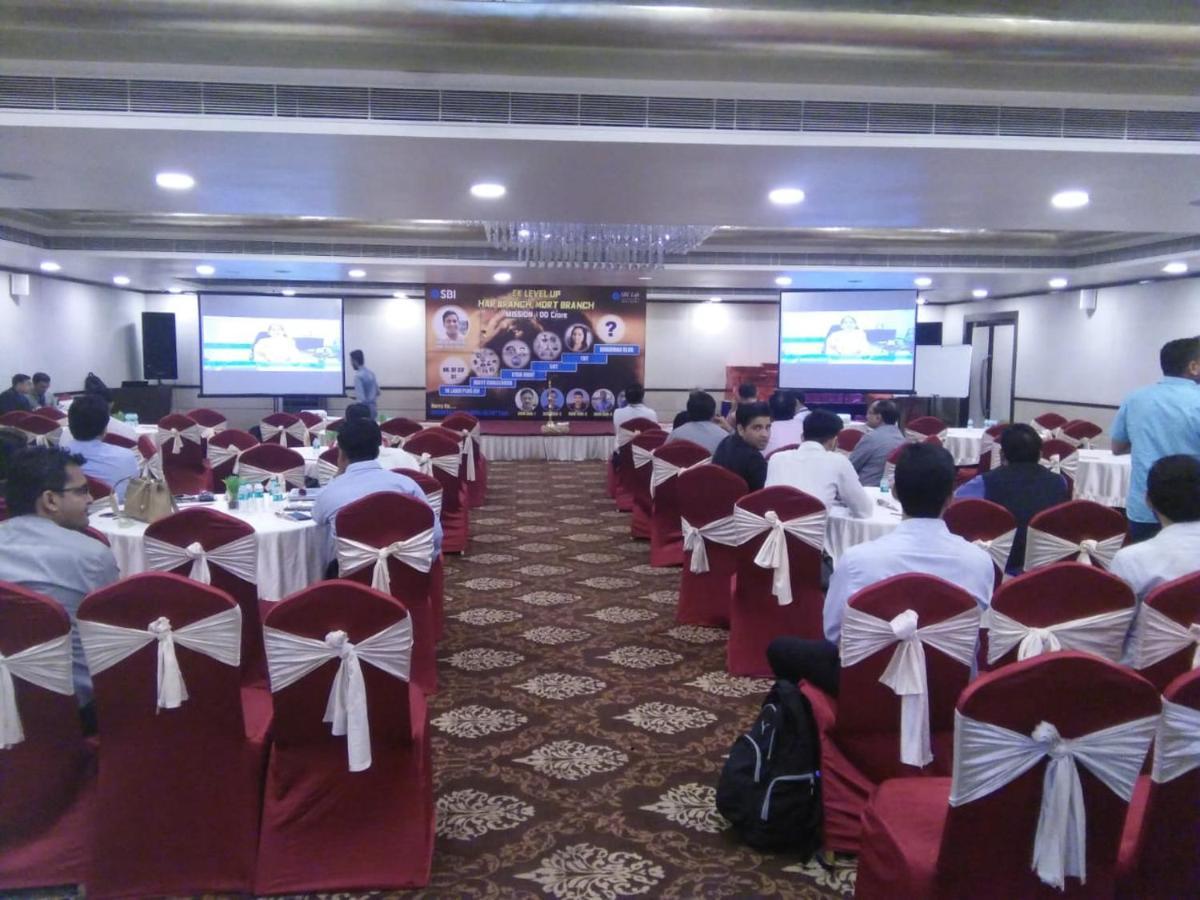 The Fern Residency Rajkot Hotel Buitenkant foto